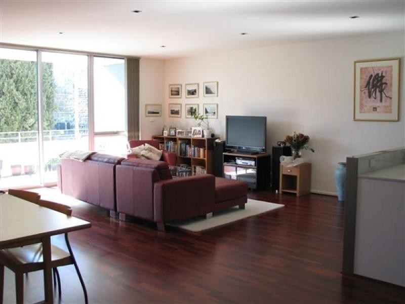 Unit 11 , 58 Wentworth Ave, Kingston ACT 2604