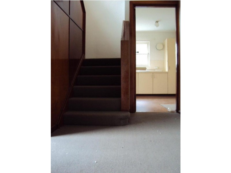 29 Vaughan Gardens, Narrabundah ACT 2604