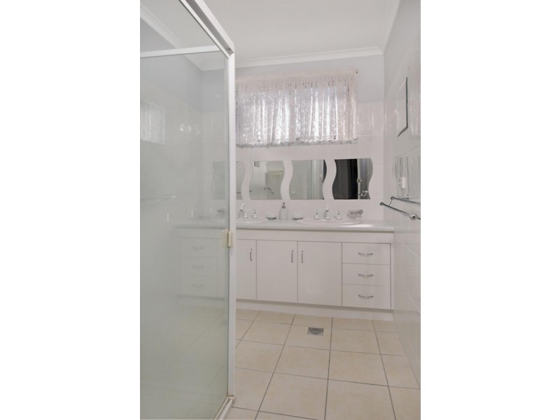 49 Midway Avenue, Wollongbar NSW 2477