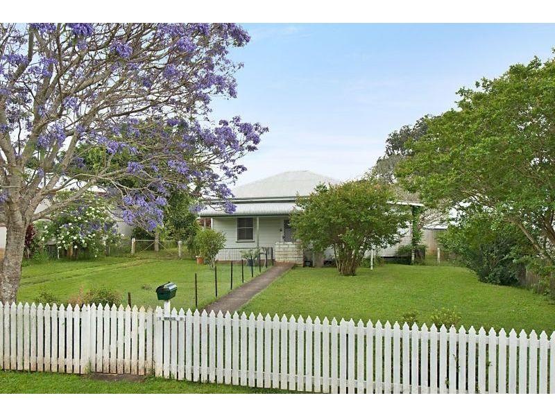 6 Commercial Road, Alstonville NSW 2477