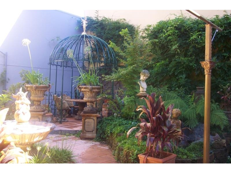 4 HOLT STREET, Stanmore NSW 2048