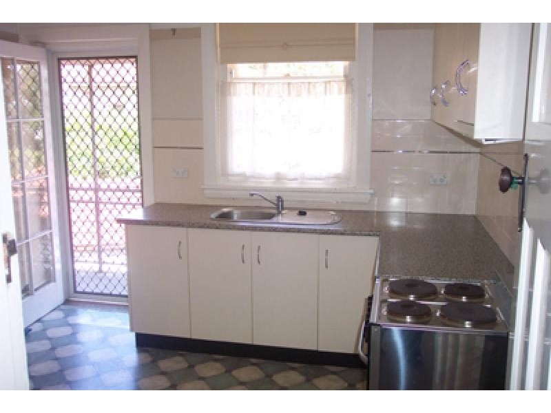 8/4 Regent Street, Petersham NSW 2049