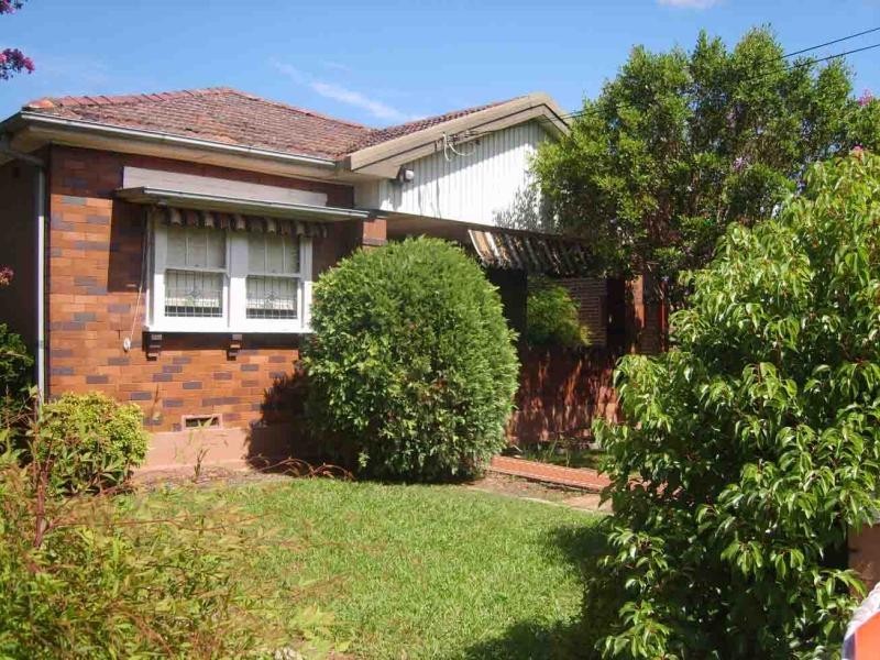 19 Knocklayde Street, Ashfield NSW 2131