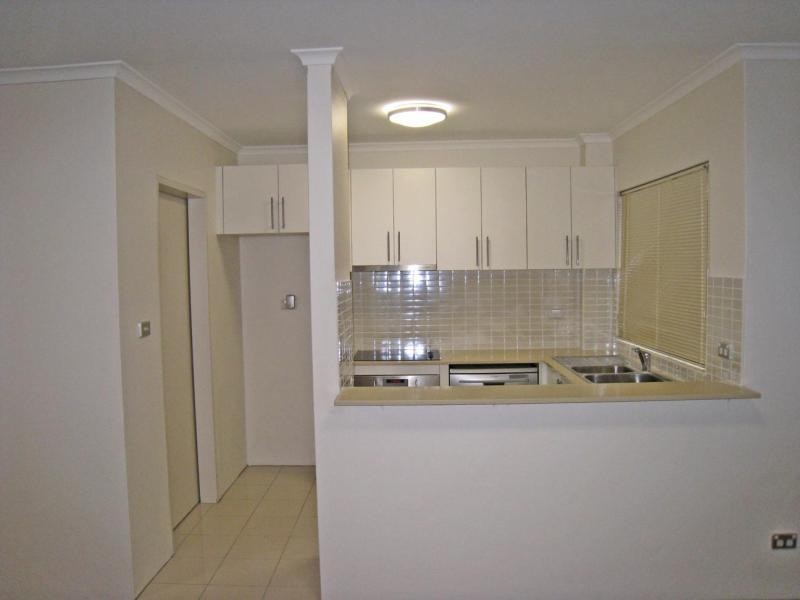 15/219 Chalmers Street, Redfern NSW 2016