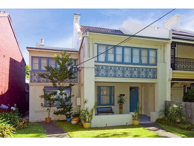 2/33 Brighton Street, Petersham NSW 2049