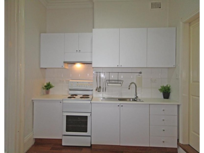 2/33 Brighton Street, Petersham NSW 2049