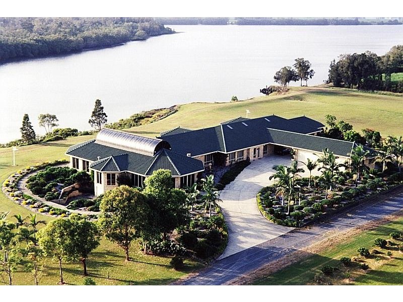 40 RIVERBANK ROAD, Pimlico NSW 2478