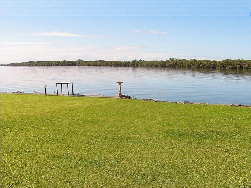 64 RIVERSIDE DRIVE, Ballina NSW 2478