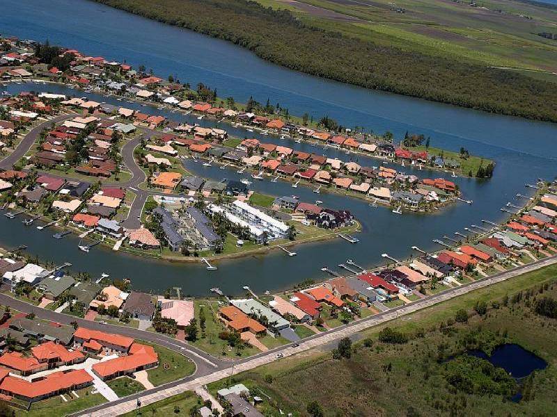 68 DOLPHIN DRIVE, Ballina NSW 2478