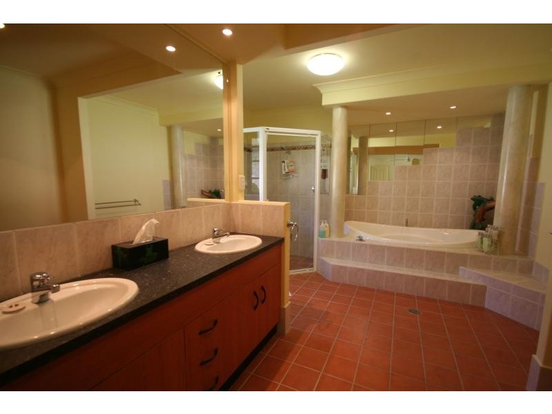 10 WESTLAND DRIVE, Ballina NSW 2478