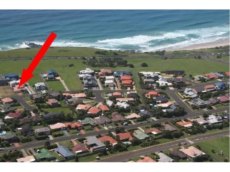 42 KILLARNEY CRESCENT, Skennars Head NSW 2478
