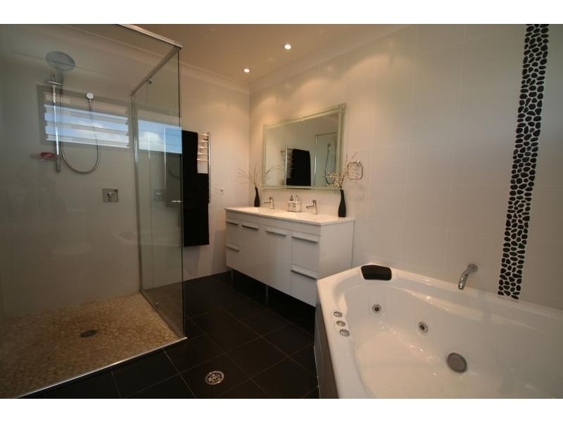 9 AINSWORTH CLOSE, East Ballina NSW 2478