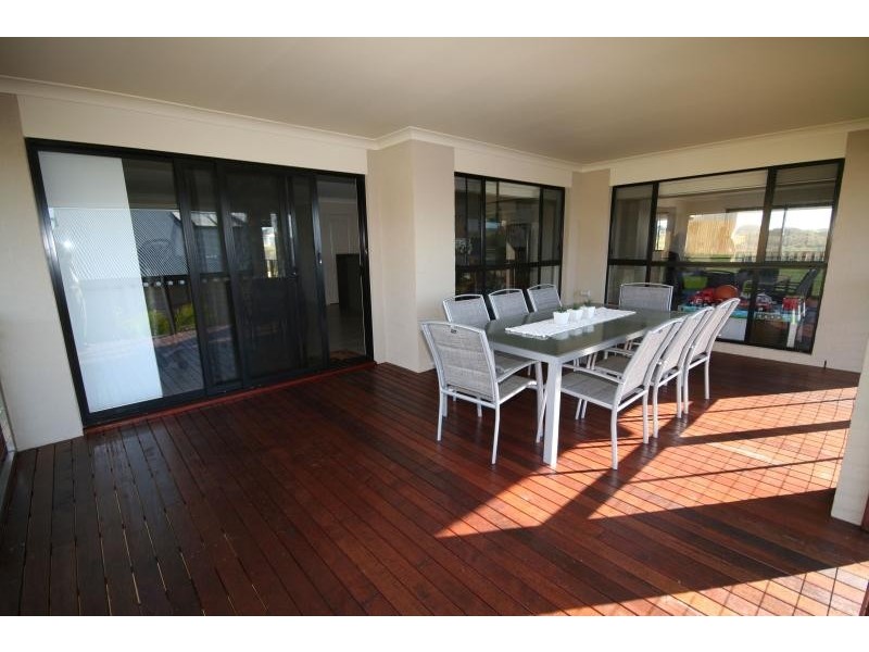 11 LINDSAY AVENUE, Cumbalum NSW 2478