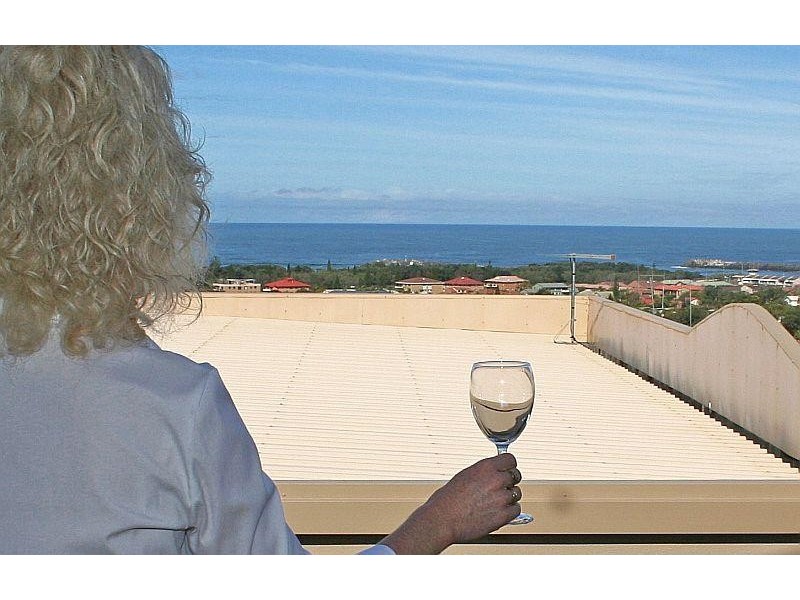 2/58 PINE AVENUE, East Ballina NSW 2478