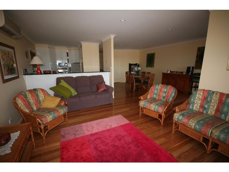 2/58 PINE AVENUE, East Ballina NSW 2478