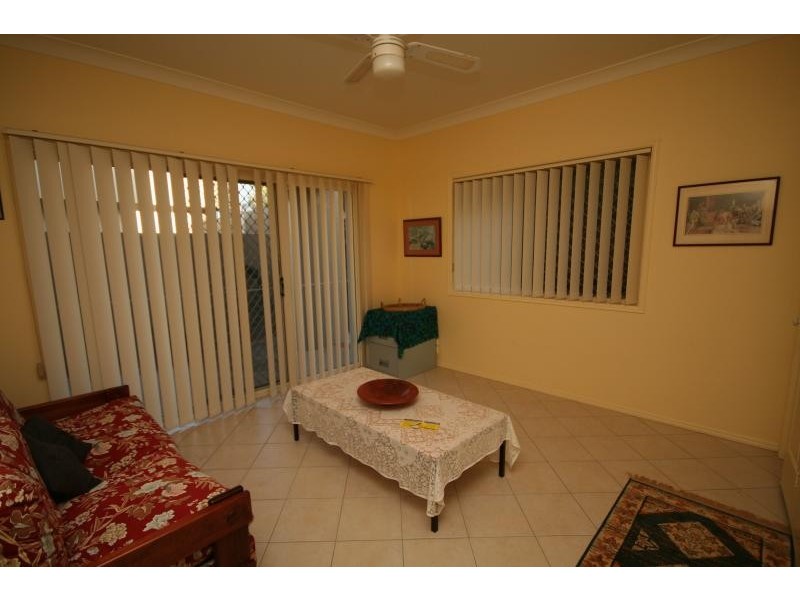 2/58 PINE AVENUE, East Ballina NSW 2478