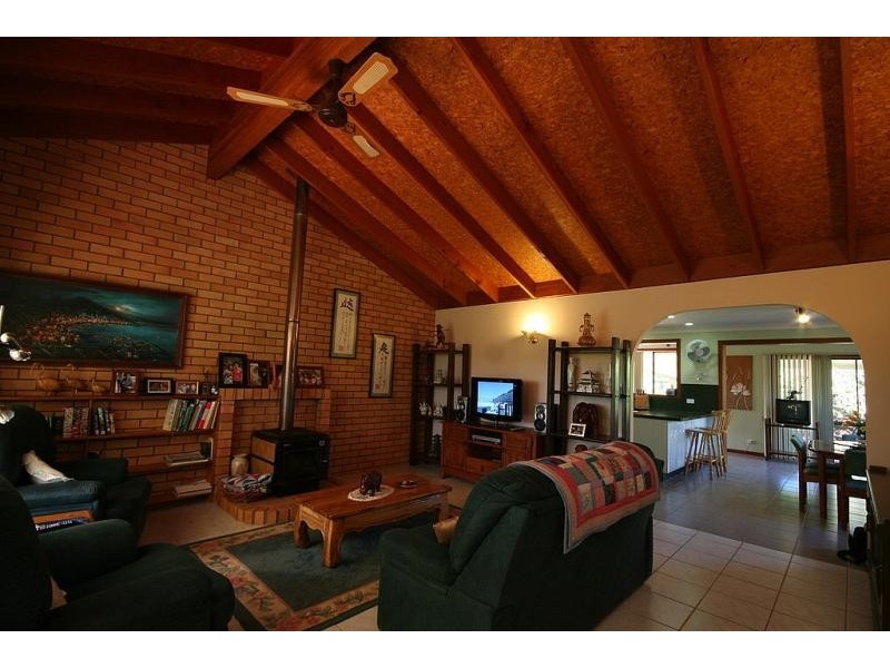 51 SUMMERHILL CRESCENT, Cumbalum NSW 2478