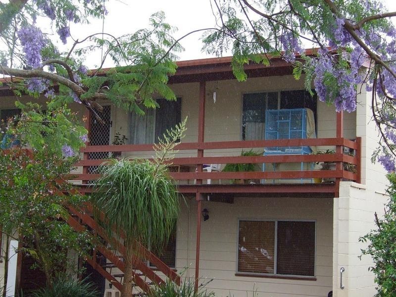 2/25 MIDWAY AVENUE, Wollongbar NSW 2477