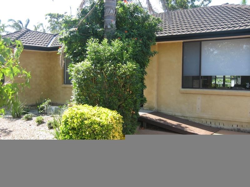 9 LOVEGROVE STREET, Shoalhaven Heads NSW 2535