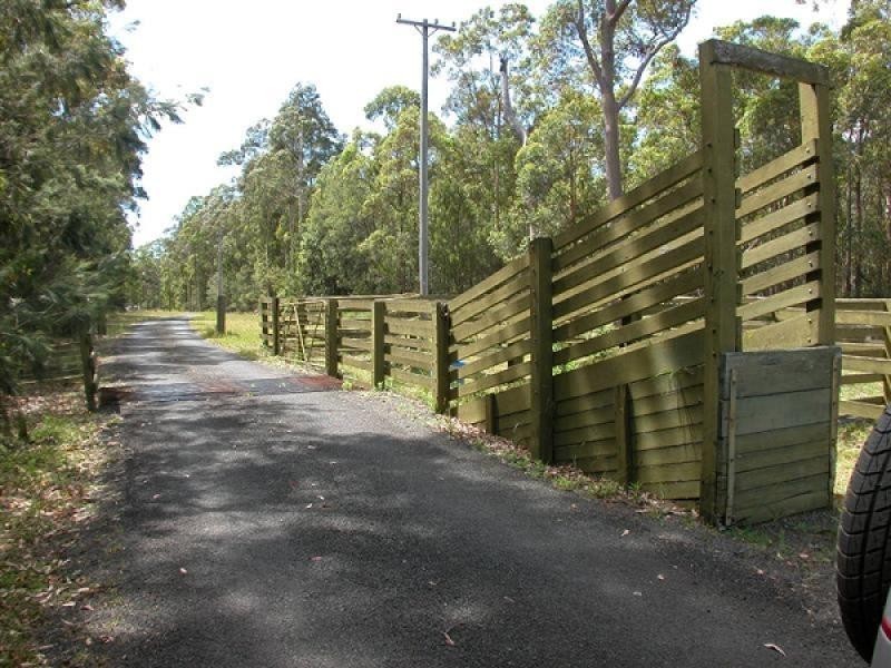 118 Koloona Drive, Tapitallee NSW 2540