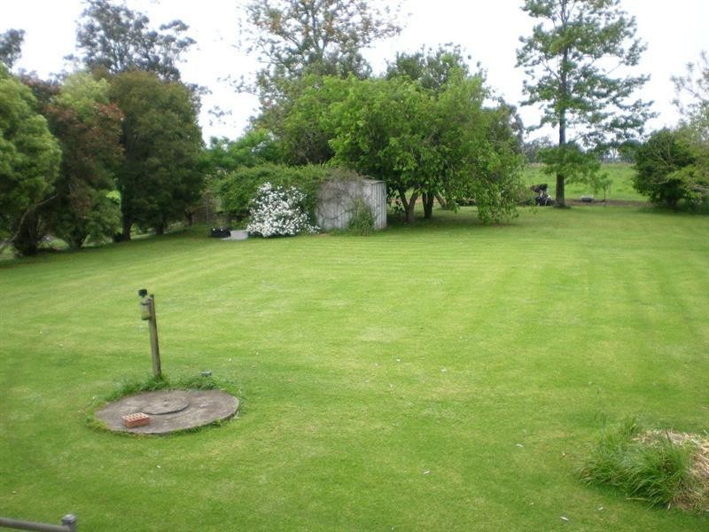 11 Bournes Lane, Pyree NSW 2540