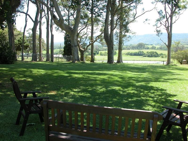 9 Nooramunga Ave, Cambewarra NSW 2540