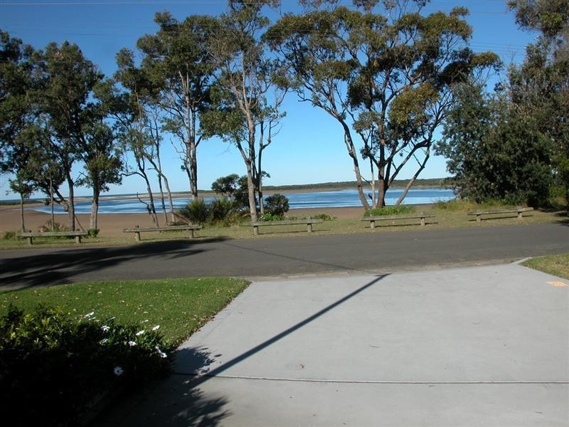 76 Jerry Bailey Road, Shoalhaven Heads NSW 2535