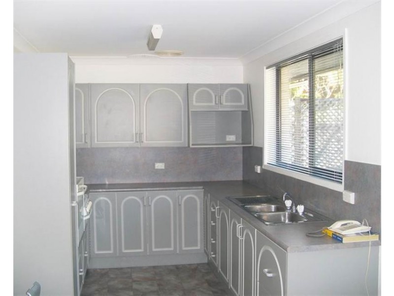 12 Windsor Drive, Berry NSW 2535