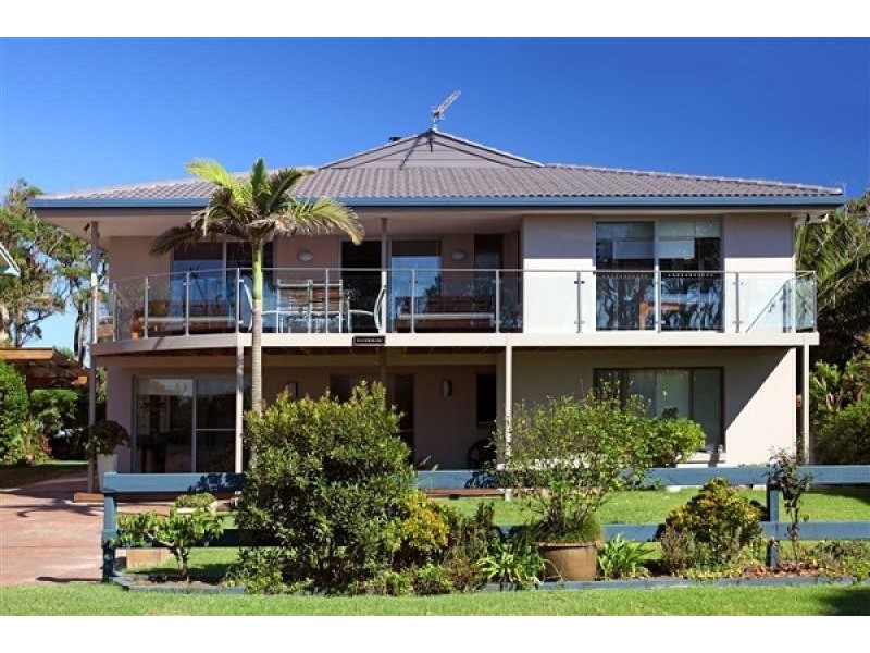 66 Warrain Cres, Currarong NSW 2540