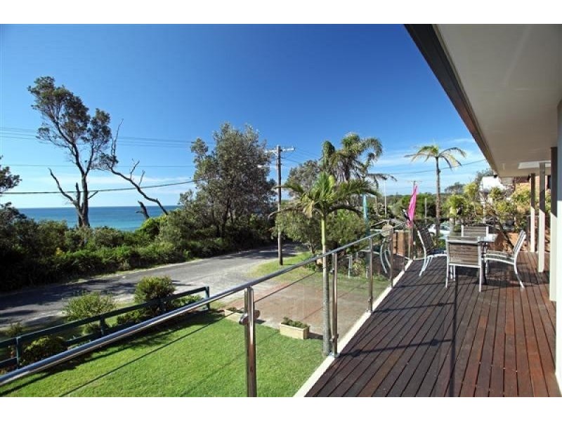 66 Warrain Cres, Currarong NSW 2540