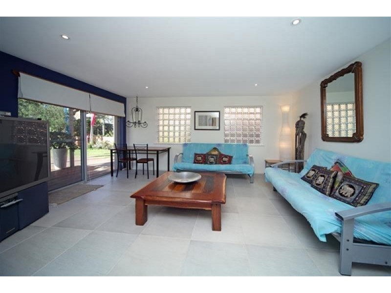 66 Warrain Cres, Currarong NSW 2540