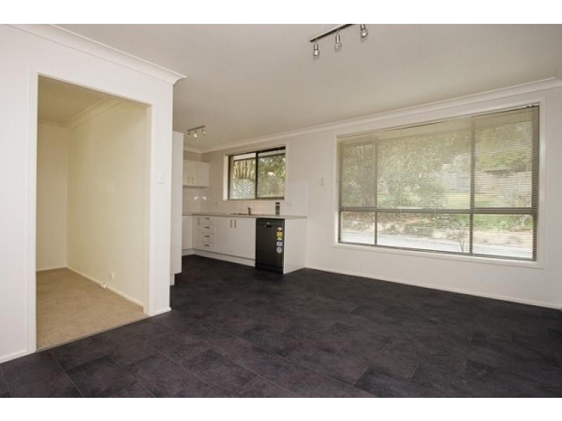 12 Windsor Drive, Berry NSW 2535