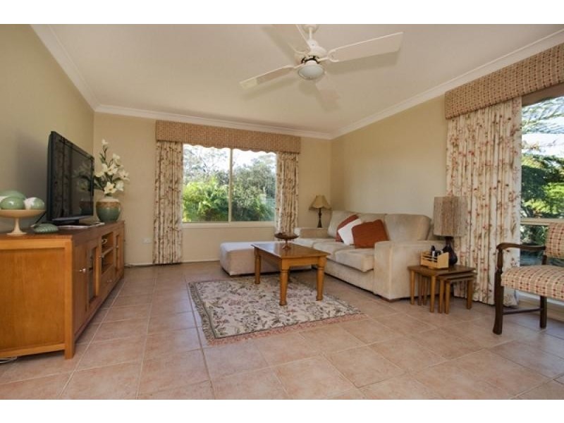 129 Scott Street, Shoalhaven Heads NSW 2535