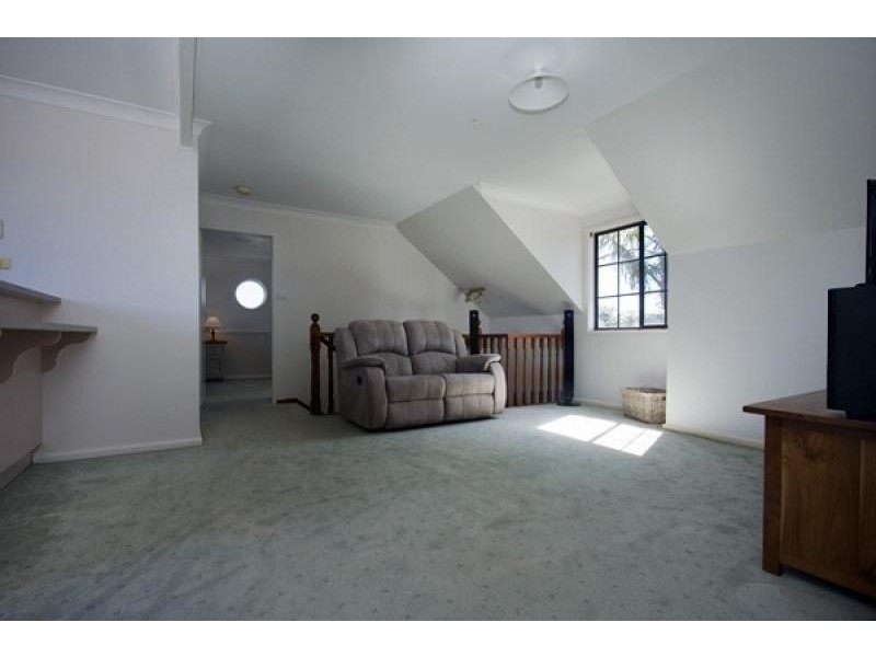 7 Shackelton Street, Shoalhaven Heads NSW 2535