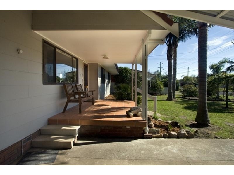 7 Shackelton Street, Shoalhaven Heads NSW 2535