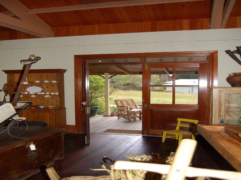 10 ALLOWRIE STREET, Jamberoo NSW 2533