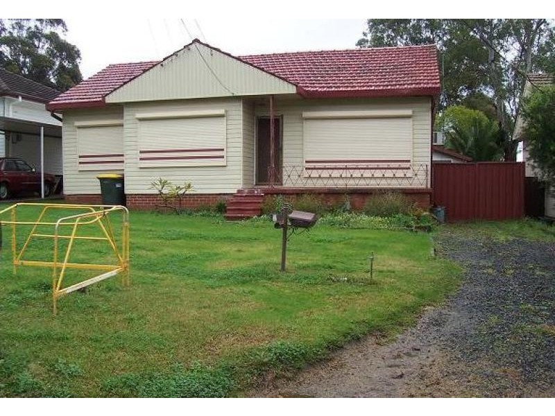 6 Waugh Crescent, Blacktown NSW 2148