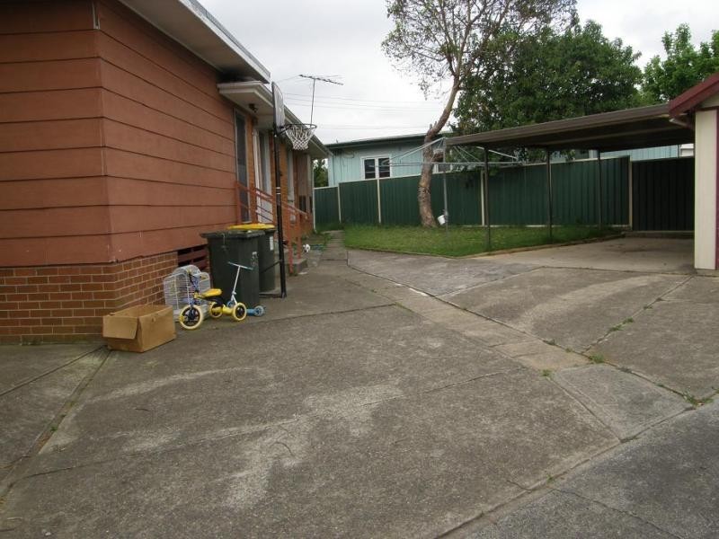 66 Richardson Crescent, Hebersham NSW 2770