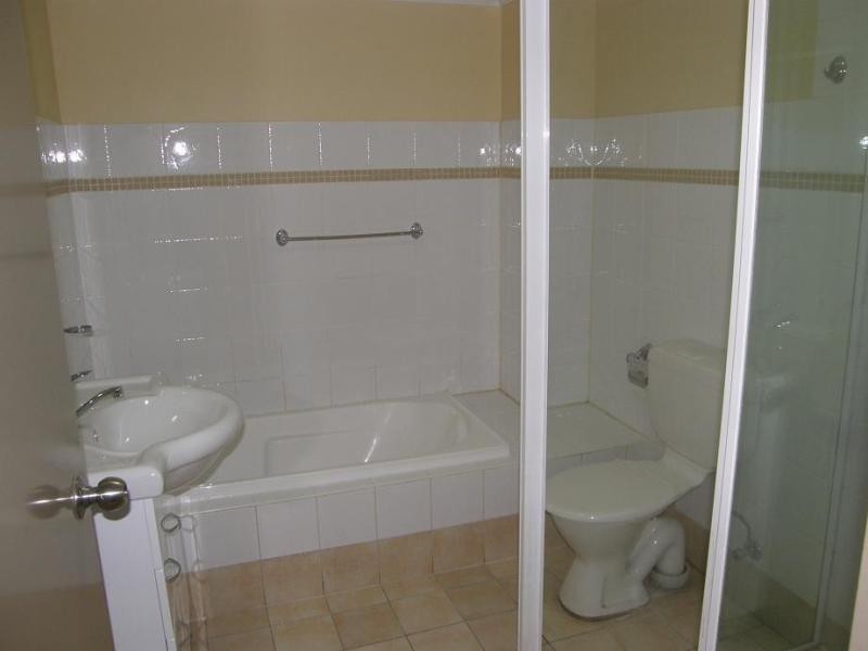 1/14-18 Fourth Avenue, Blacktown NSW 2148