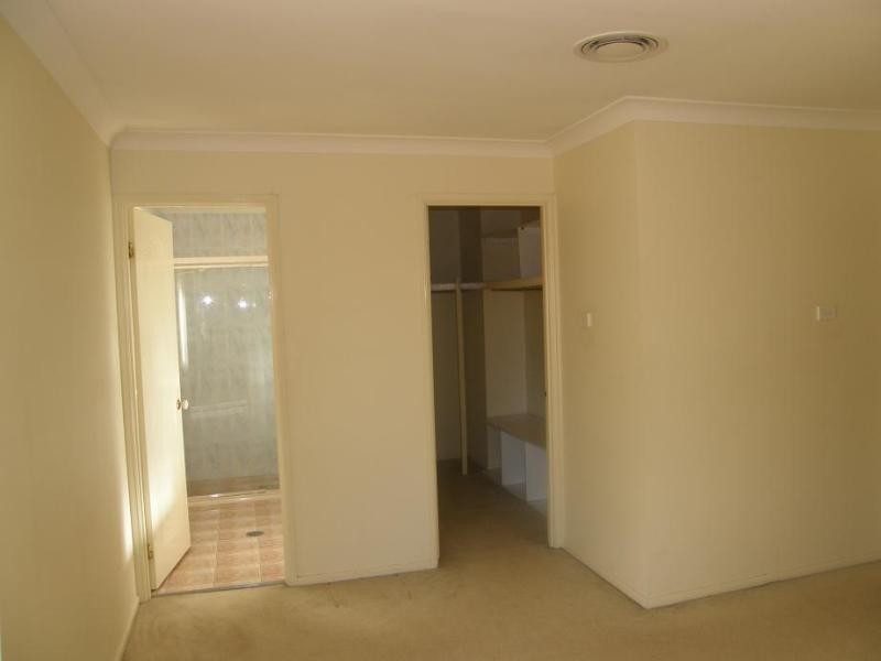 6 Doonside Road, Doonside NSW 2767