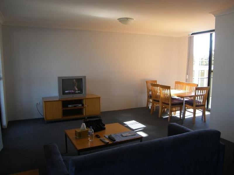 10/24-28 First Avenue, Blacktown NSW 2148