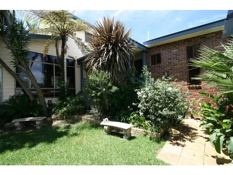 10 Daniels Lane, Byron Bay NSW 2481