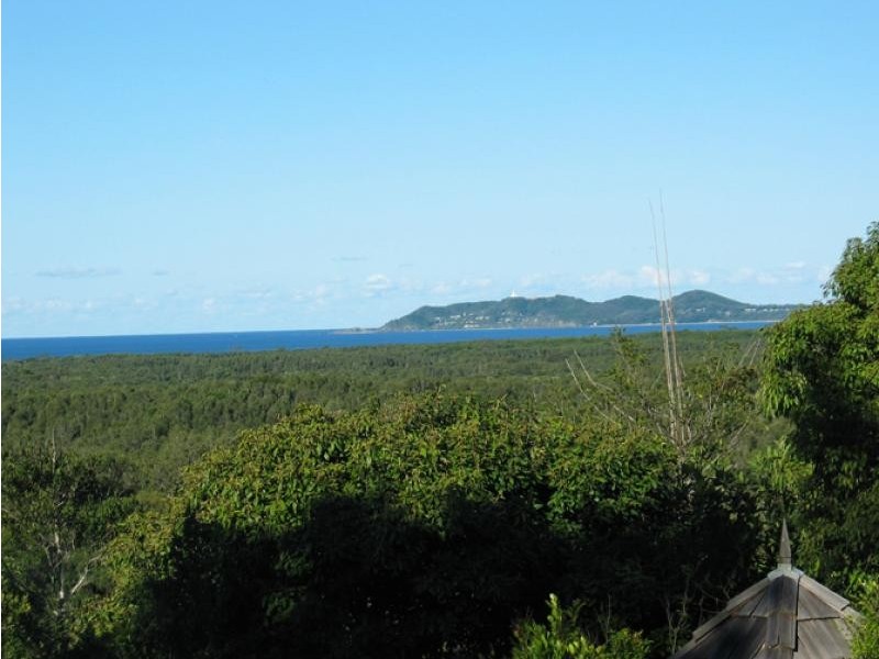 32 PRESTONS LANE, Tyagarah NSW 2481