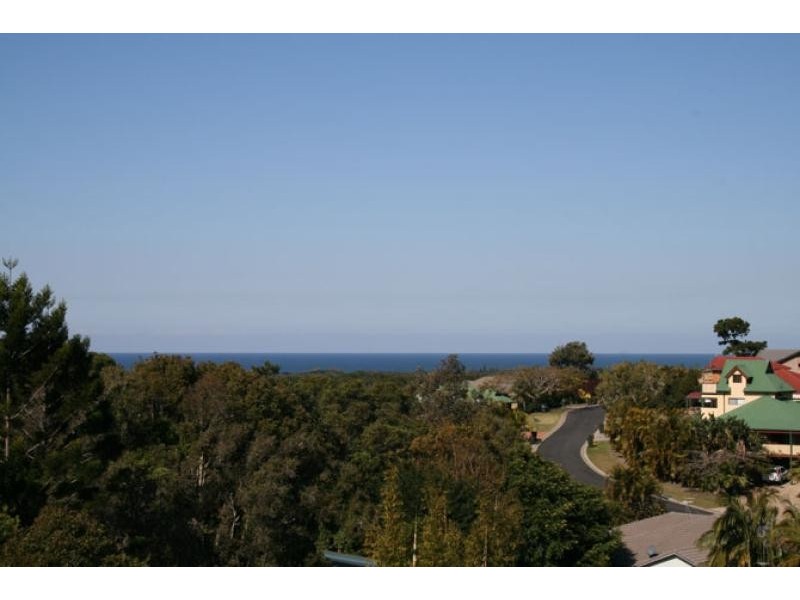 51 CANIABA CRESCENT, Suffolk Park NSW 2481