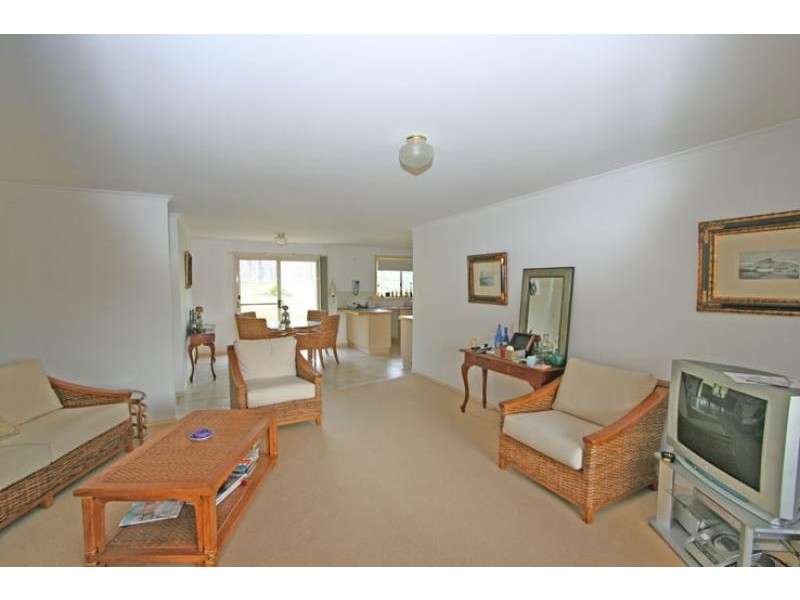 25 TRISTANIA STREET, Bangalow NSW 2479