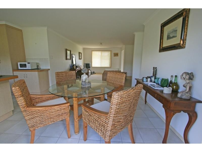 25 TRISTANIA STREET, Bangalow NSW 2479