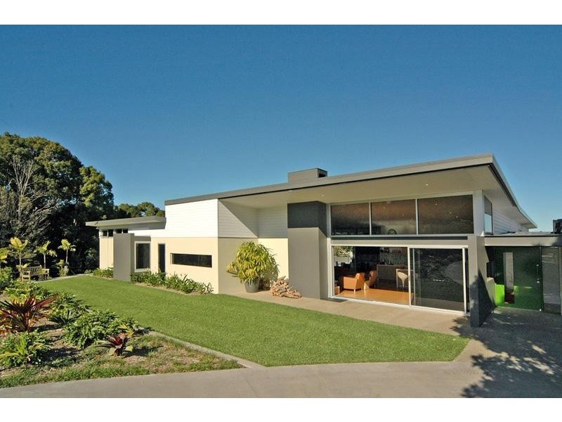 130 GRAYS LANE, Tyagarah NSW 2481