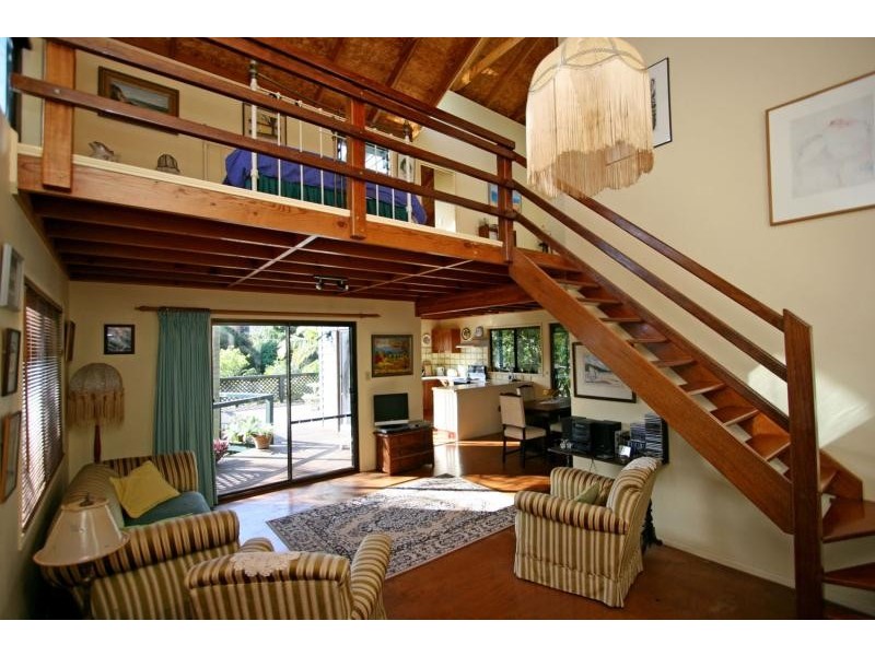 8 Tamarind Court, Suffolk Park NSW 2481