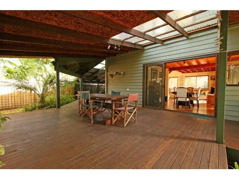 8 Tamarind Court, Suffolk Park NSW 2481