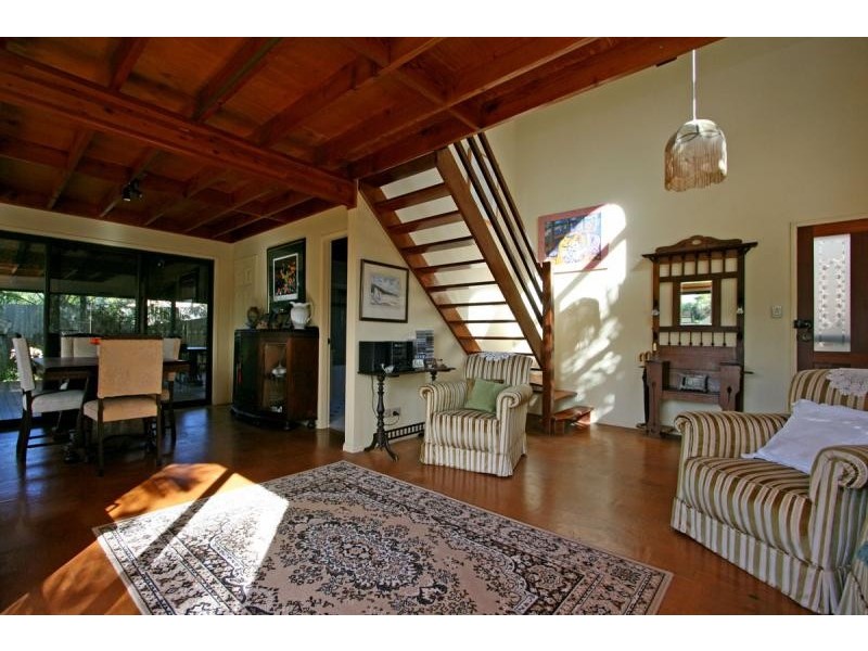 8 Tamarind Court, Suffolk Park NSW 2481